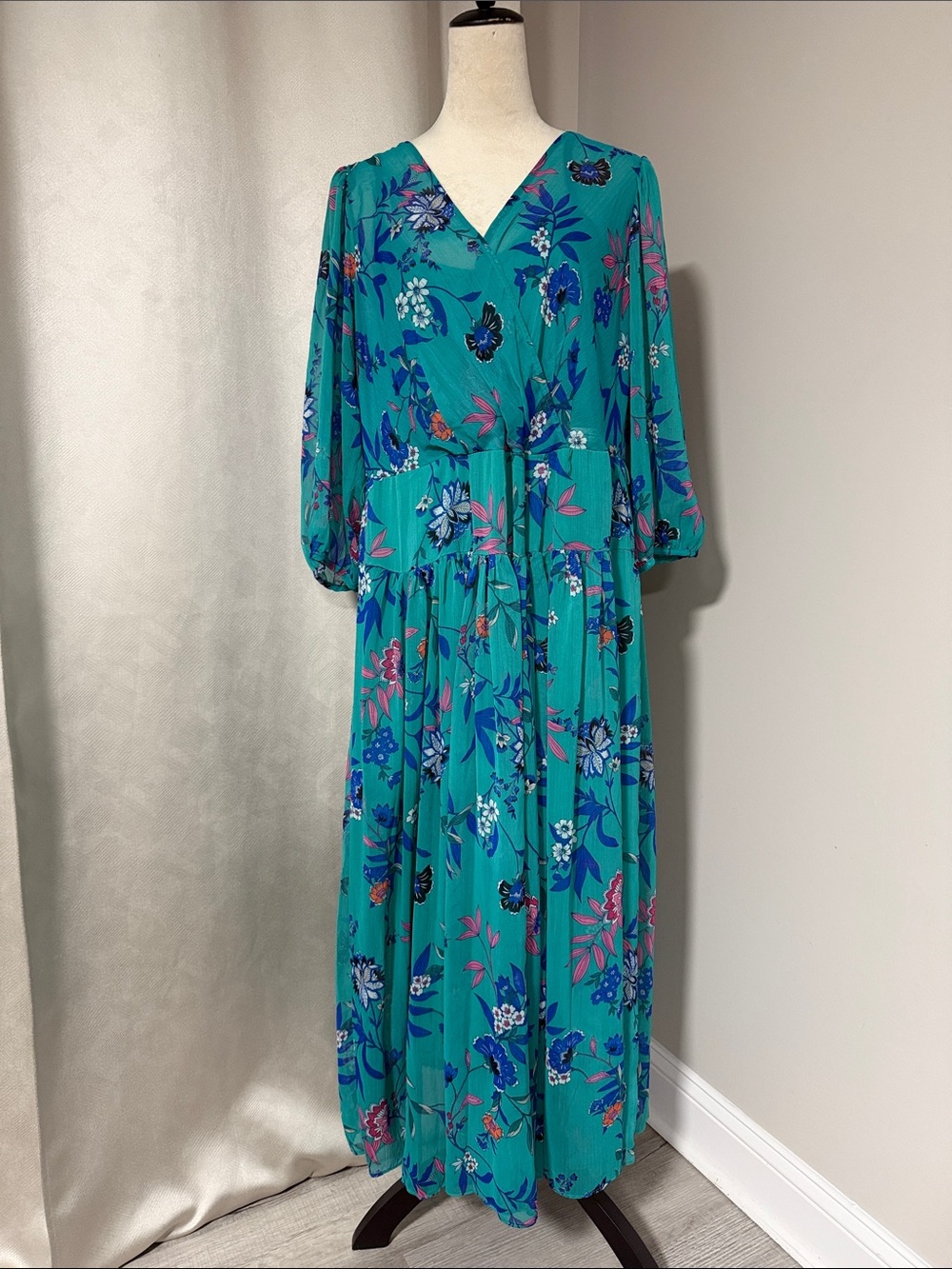 Calvin Klein Teal Floral V-Neck Maxi Dress